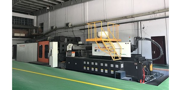 怎么提高注塑機(jī)加工的精度-聞辭模具